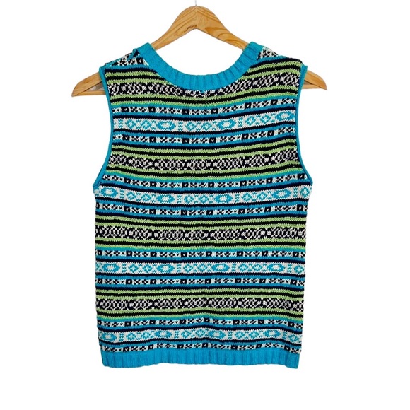 ⚡️SOLD⚡️ VINTAGE 90s Nordic Style Knitted Sweater Vest - Picture 4 of 7